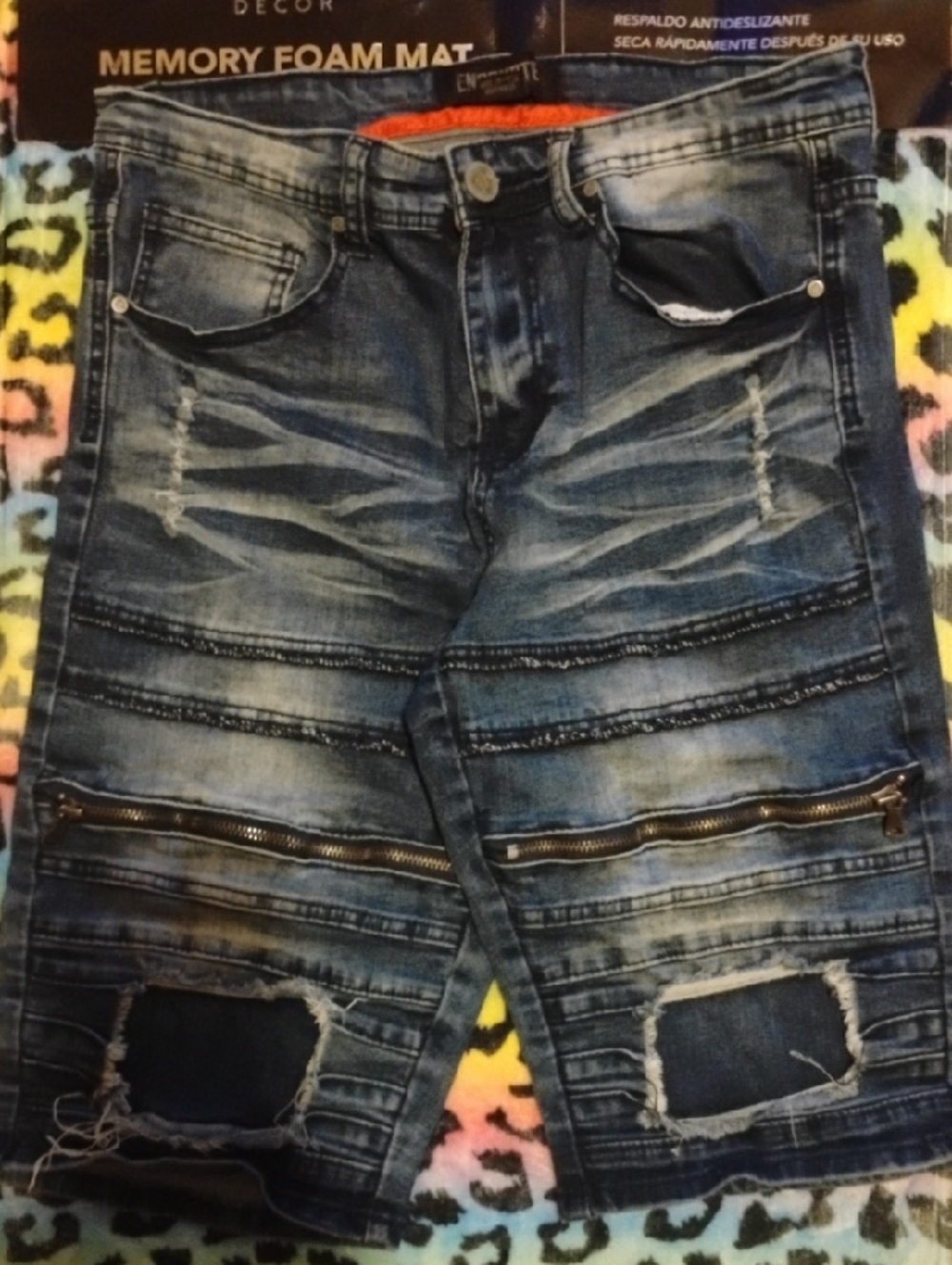 Men's Distressed Blue Moto Jeans with Zipper Accents